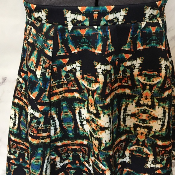 NWOT Macy's Lily Rose Tribal Skater Skirt Size M - Picture 2 of 4